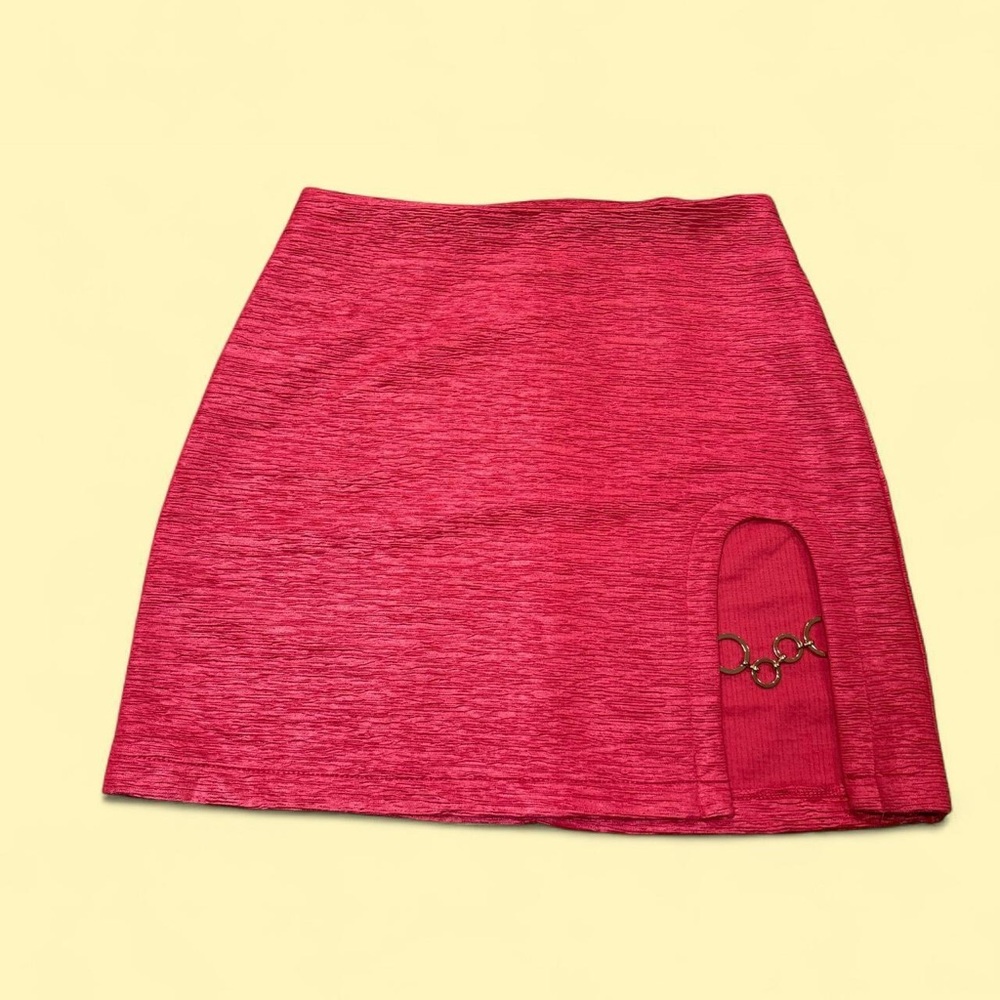 Hot pink mini skirt 💝